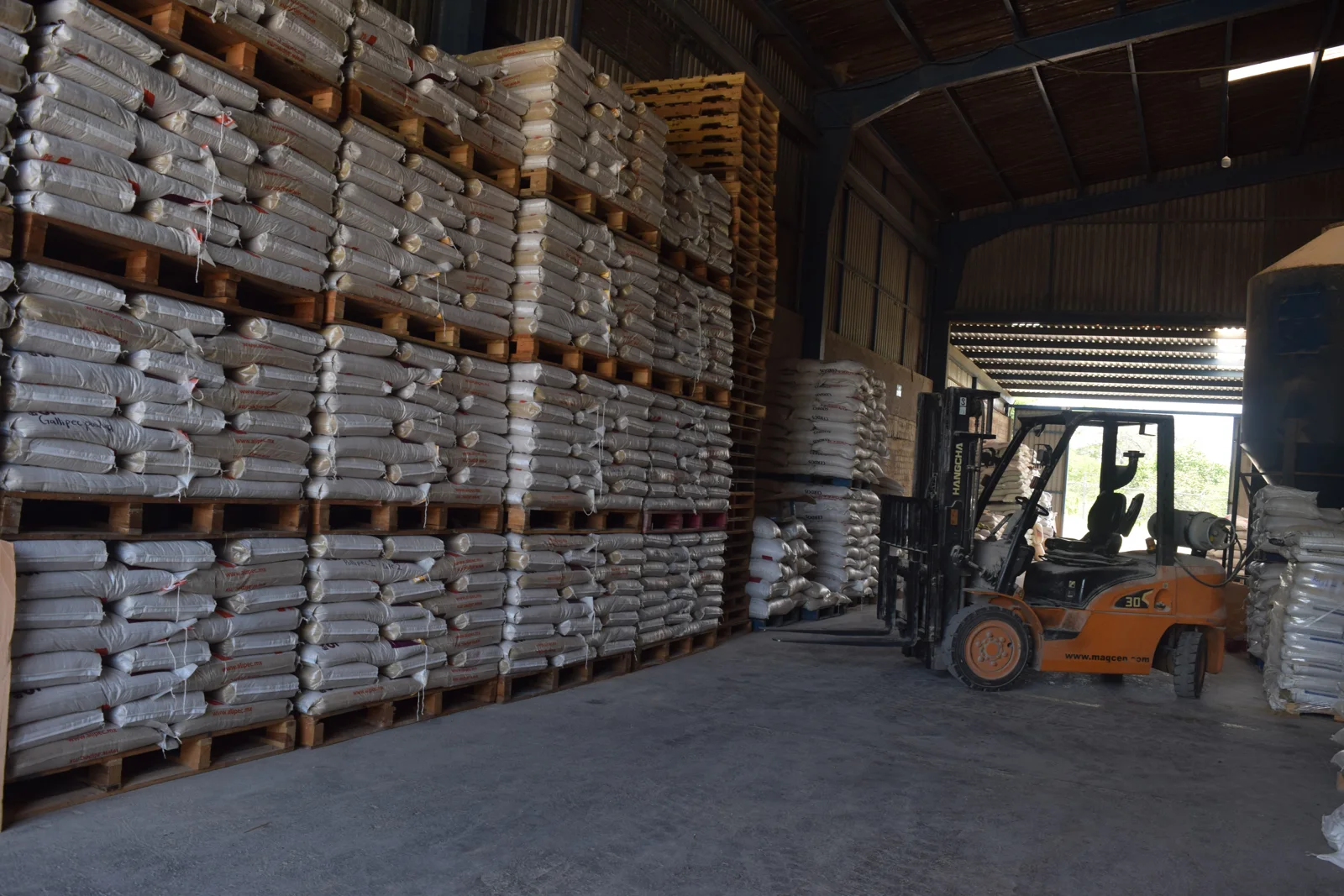 Almacén de alimentos de Nogueras